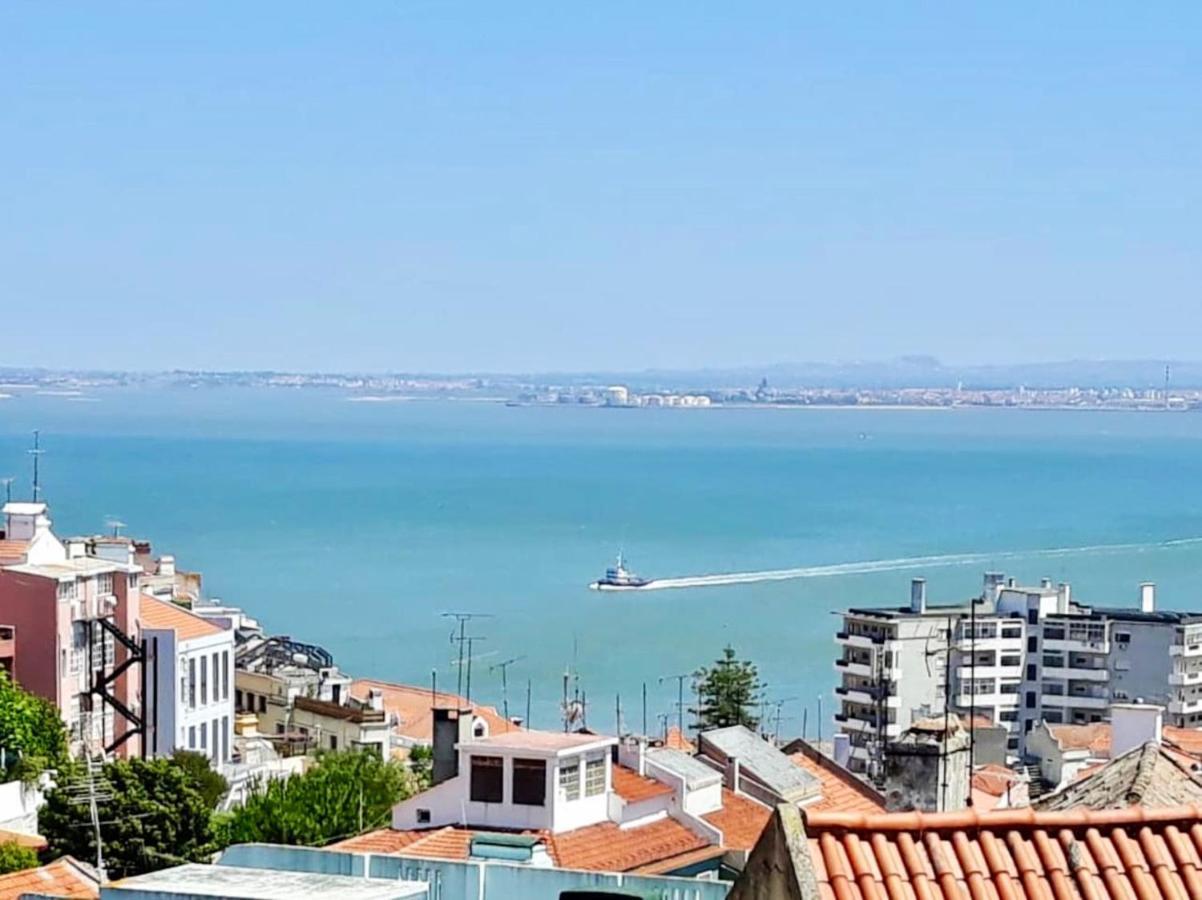 Comfortable Apartment With Balcony And Sea View In Lisbon 50 M² Exteriér fotografie
